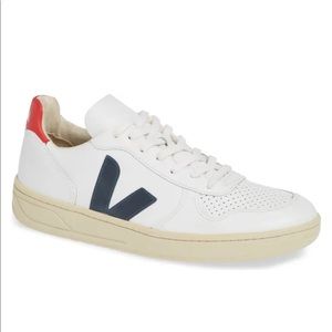 Veja V-10 Sneakers (white/red/blue)